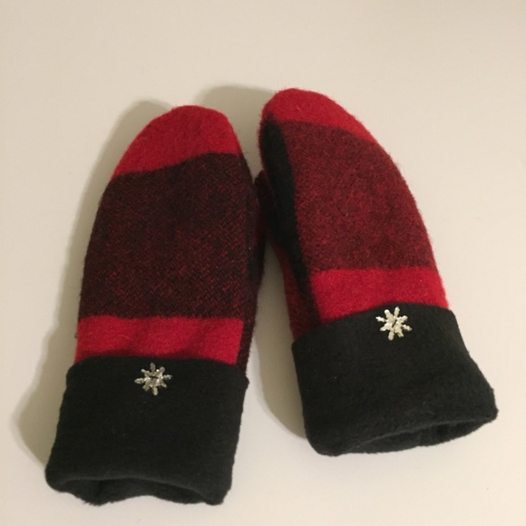Red Black Wool Mittens Small to Medium Wool Fleece - Picture 2 of 5